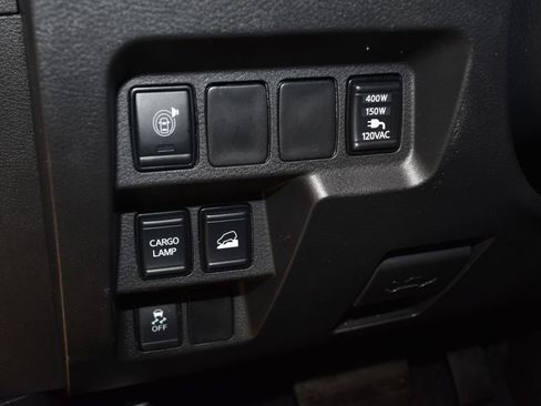 Used 2024 Nissan Frontier S w/ Technology Package image 15