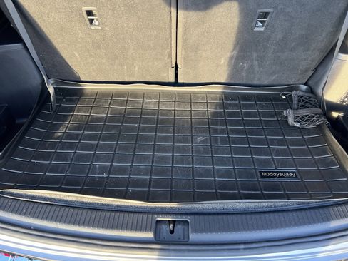 Used 2023 Volkswagen Atlas SEL R-Line image 33