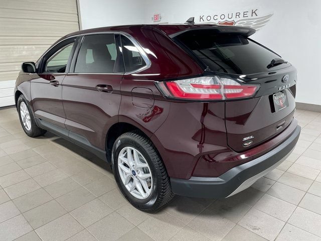 Used 2022 Ford Edge SEL w/ Convenience Package AWD/4WD image 4