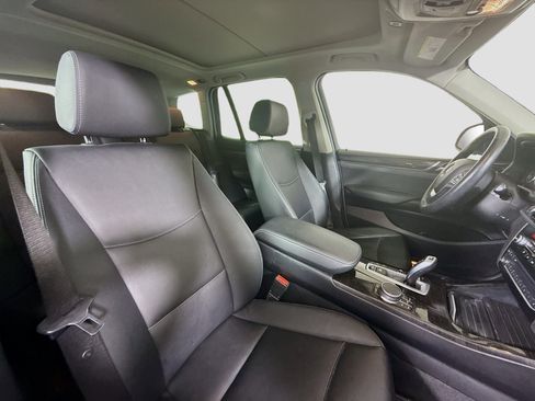 Used 2017 BMW X3 xDrive28i image 29