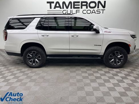 Used 2022 Chevrolet Tahoe Z71 w/ Luxury Package image 4