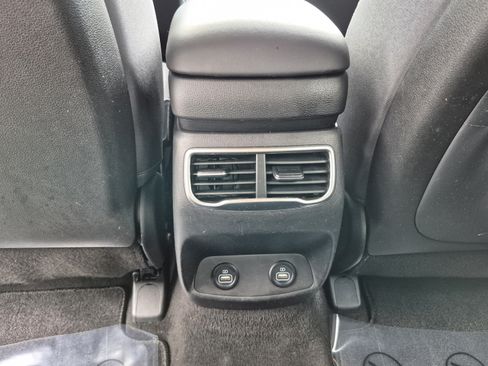 Certified 2022 Hyundai Santa Fe SEL FWD image 14