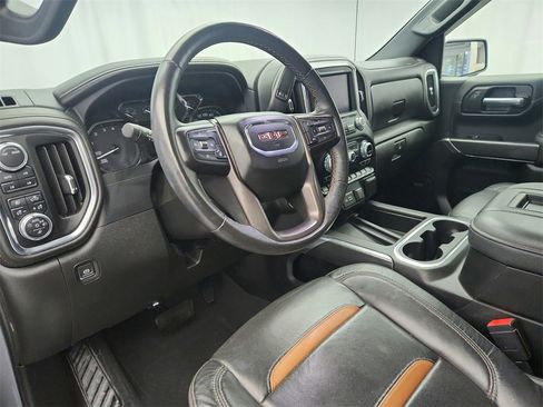 Used 2022 GMC Sierra 1500 AT4 w/ AT4 Carbonpro Edition image 10