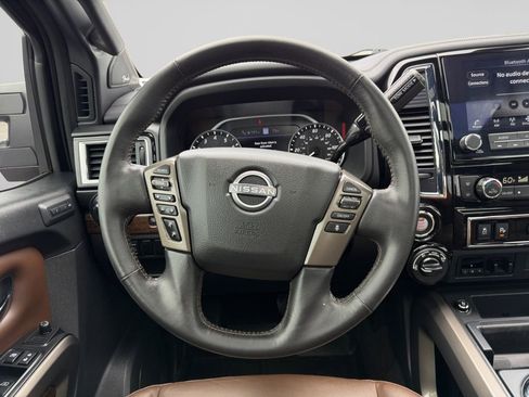 Used 2023 Nissan Titan Platinum Reserve w/ Moonroof Package AWD/4WD image 11