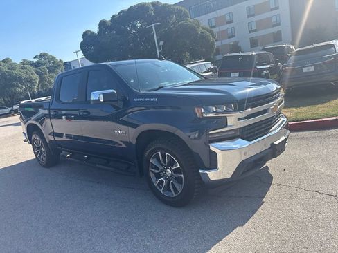 Used 2020 Chevrolet Silverado 1500 LT w/ Texas Edition RWD image 7