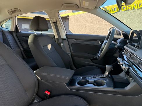 Used 2023 Honda Civic LX image 19