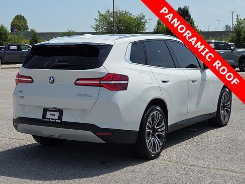 Used 2025 BMW X3 xDrive30i AWD/4WD image 5