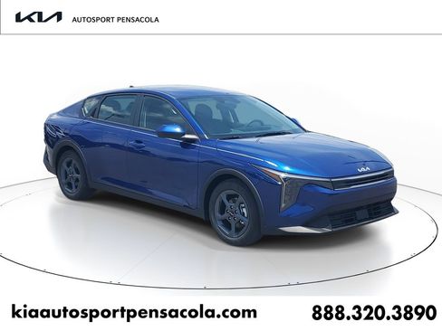 New 2026 Kia K4 FWD image 1