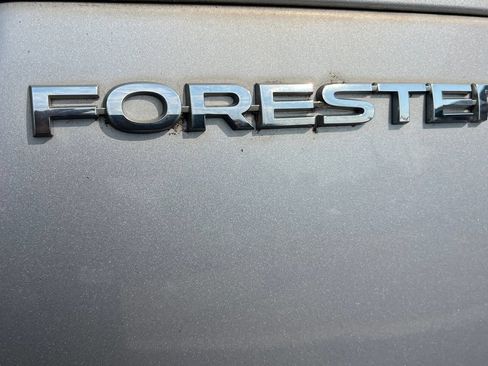 Used 2018 Subaru Forester 2.5i Limited AWD/4WD image 25