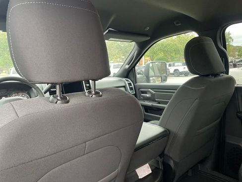 New 2026 RAM 2500 Big Horn AWD/4WD image 9