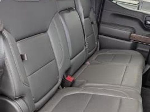 Used 2021 GMC Sierra 1500 SLT w/ SLT Premium Package AWD/4WD image 19