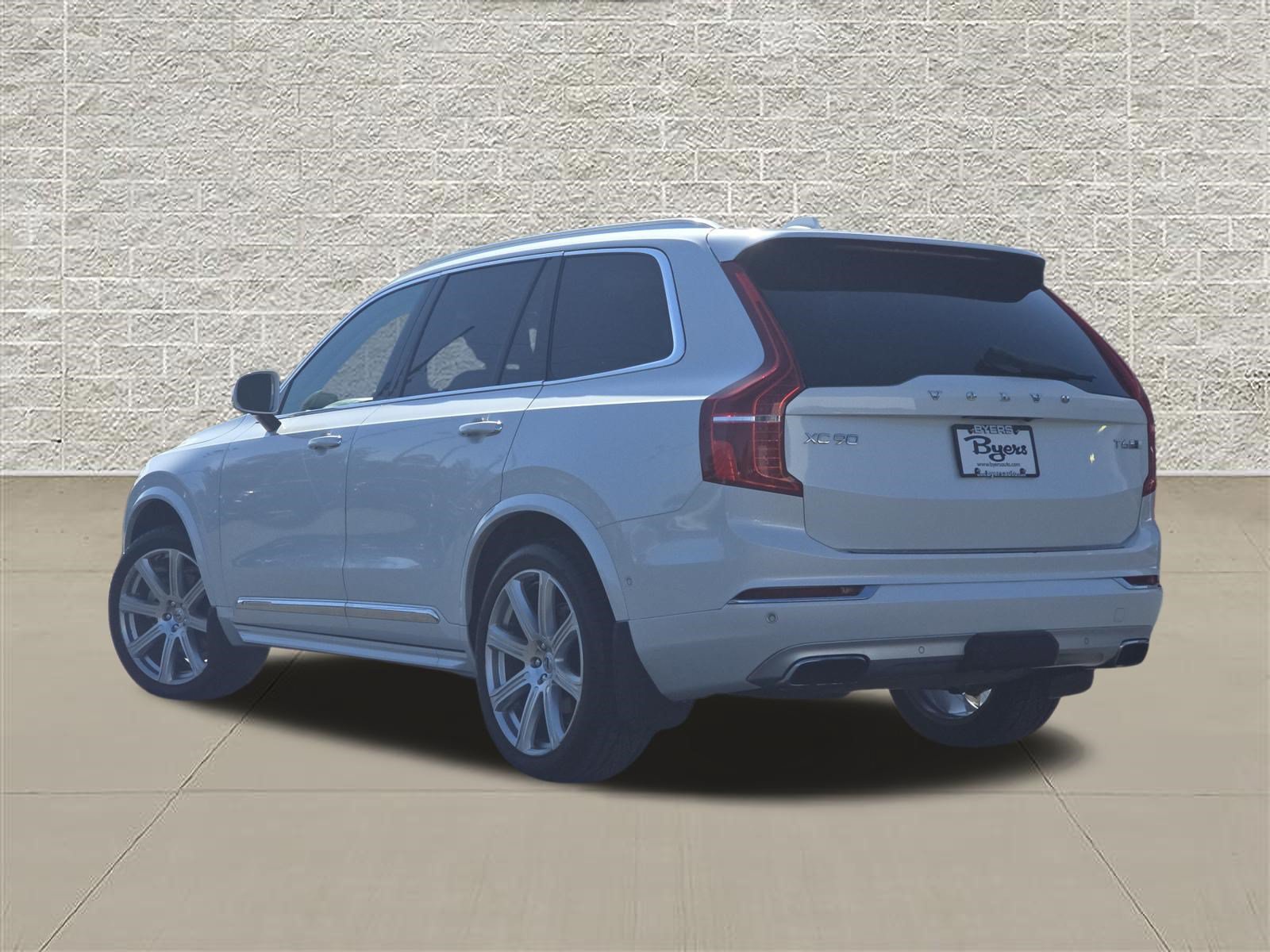 Used 2018 Volvo XC90 T6 Inscription w/ Convenience Package AWD/4WD image 5