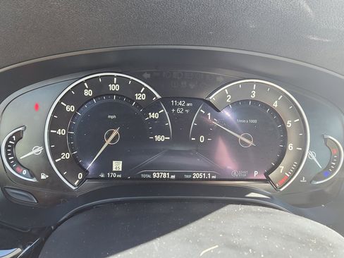 Used 2019 BMW 530i image 18