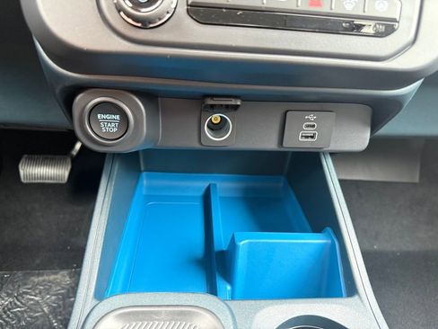 New 2025 Ford Maverick XLT w/ XLT Luxury Package image 28