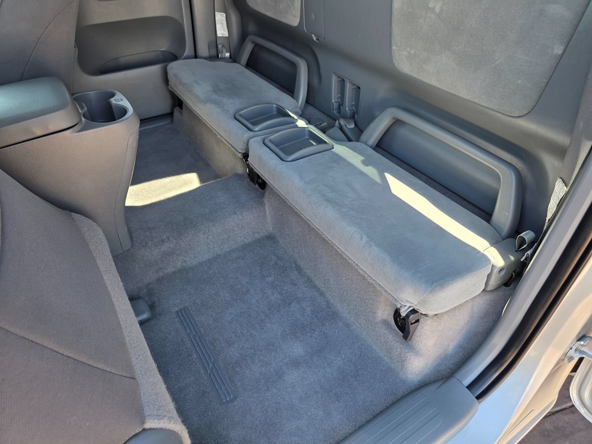 Used 2005 Toyota Tacoma PreRunner RWD image 23