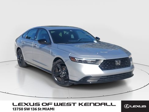 Used 2023 Honda Accord Sport image 1