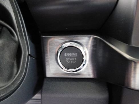 New 2026 Ford F250 Lariat w/ Black Appearance Package image 22