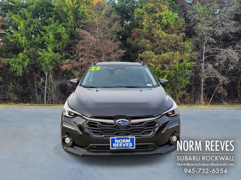 Certified 2025 Subaru Crosstrek 2.5i Limited w/ Crosstrek Mirror Package image 2