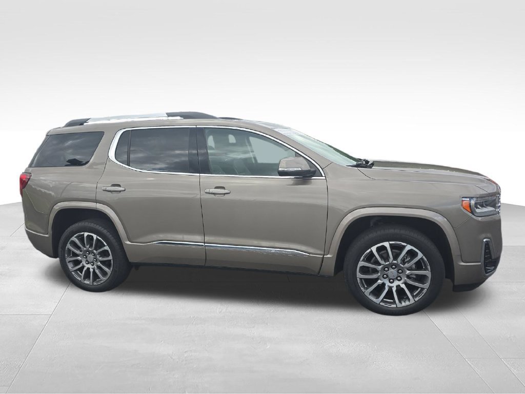 Used 2023 GMC Acadia Denali AWD/4WD image 6
