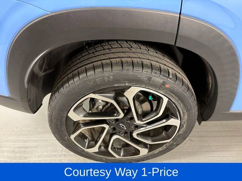 Used 2024 Chevrolet Trax RS w/ Driver Confidence Package FWD image 13