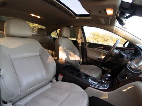 Used 2017 Buick Regal Premium w/ Driver Confidence Package #1 image 26