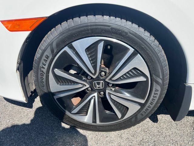Used 2016 Honda Civic EX-T image 4