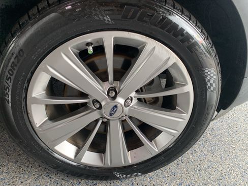Used 2019 Ford Explorer Limited w/ Class III Trailer Tow Package AWD/4WD image 38