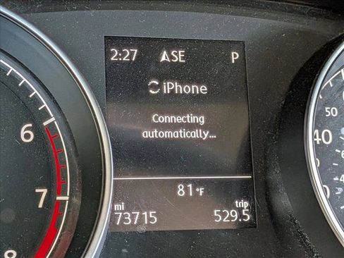 Used 2016 Volkswagen Golf SE w/ Lighting Package image 4