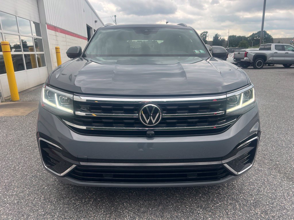 Used 2021 Volkswagen Atlas Cross Sport SEL Premium R-Line AWD/4WD image 2
