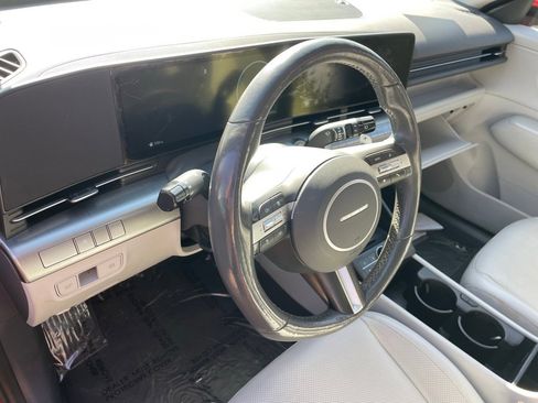 Used 2024 Hyundai Kona Limited image 9