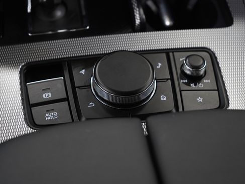 Certified 2024 MAZDA CX-90 Plug-In Hybrid w/ Premium Pkg image 23