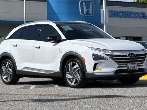 Used 2019 Hyundai Nexo Limited image 7