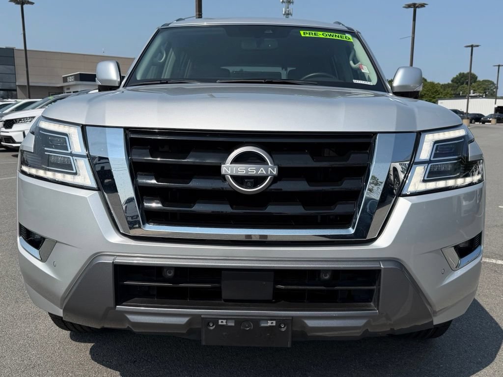 Used 2023 Nissan Armada SL w/ Captain's Chairs Package RWD image 2