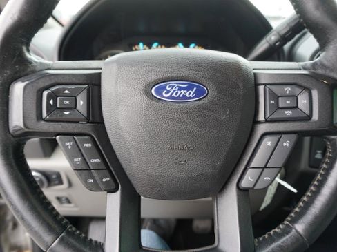 Used 2018 Ford F150 XLT w/ Equipment Group 302A Luxury image 12
