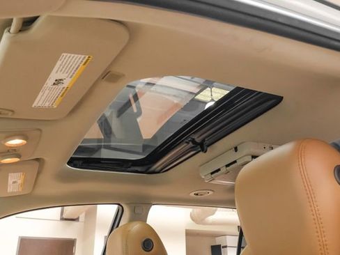 Used 2017 Buick Enclave Leather image 5