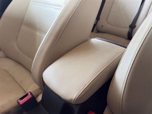 Used 2014 Volkswagen Jetta SE image 23