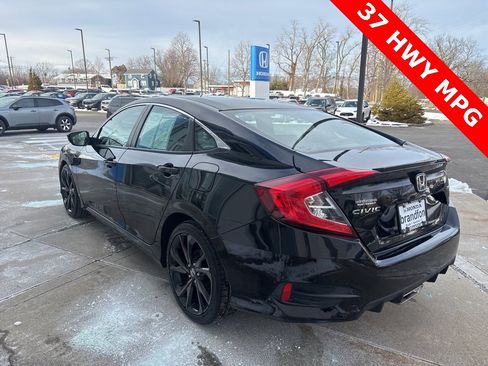 Used 2020 Honda Civic Sport image 4