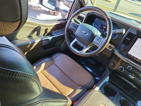 Used 2024 Ford F250 King Ranch w/ Chrome Package image 17