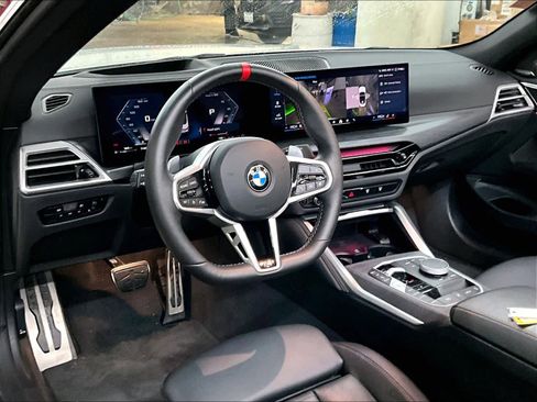 Certified 2025 BMW M440i Convertible w/ Premium Package image 16