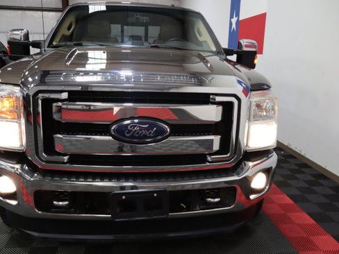 Used 2015 Ford F350 Lariat w/ Lariat Ultimate Package AWD/4WD image 24