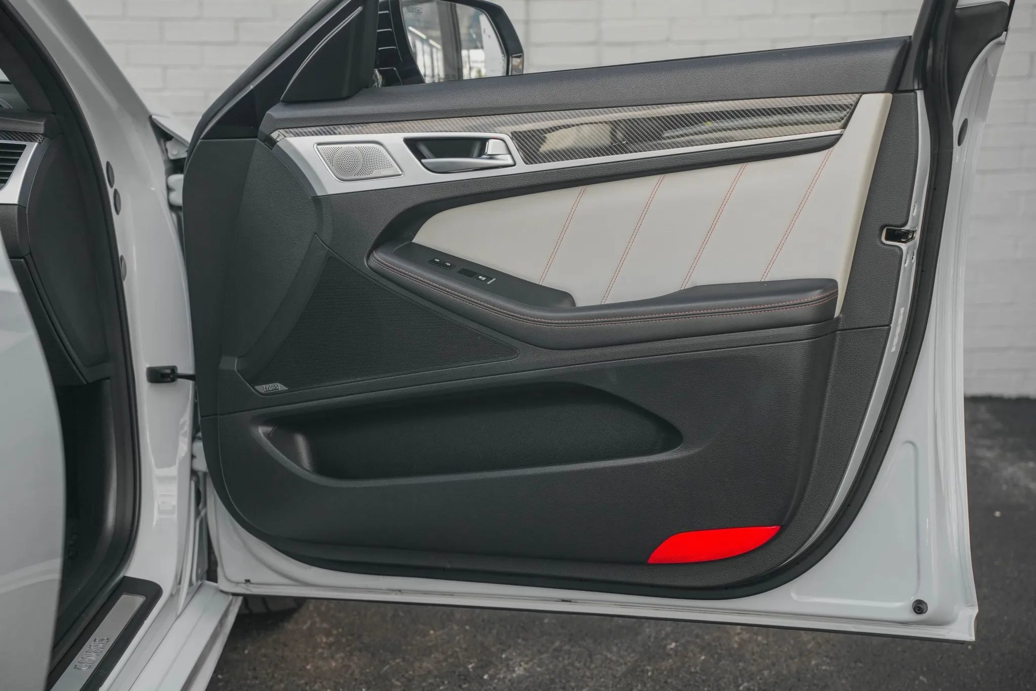Used 2018 Genesis G80 3.3T Sport AWD/4WD image 27