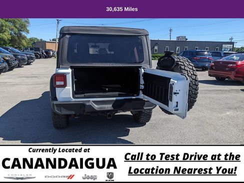 Used 2022 Jeep Wrangler Unlimited Sport image 30
