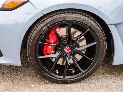 Used 2023 Honda Civic Type R image 18