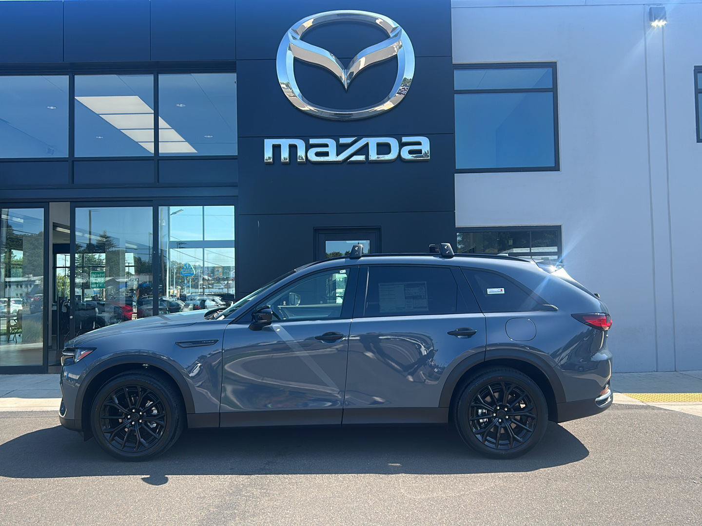 New 2026 MAZDA CX-70 3.3 Turbo w/ Premium Package AWD/4WD image 2