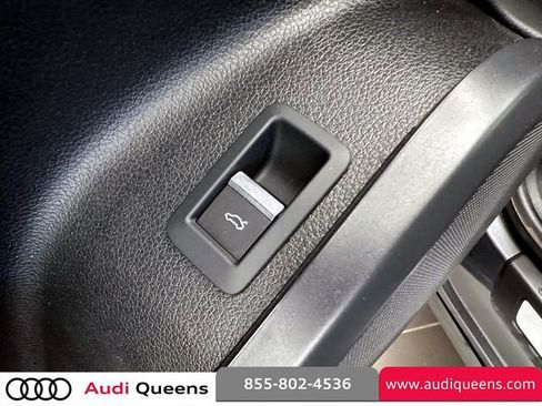 Certified 2023 Audi Q5 2.0T Premium w/ Convenience Package AWD/4WD image 20