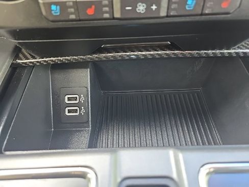 Used 2019 Ford F150 Raptor w/ Equipment Group 802A Luxury image 21