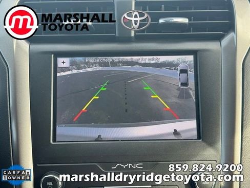 Used 2019 Ford Fusion SE image 21