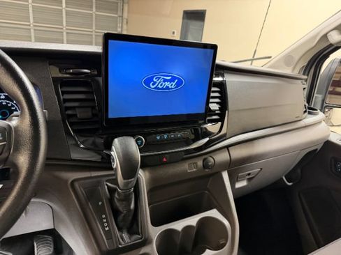 Used 2023 Ford Transit 350 XLT RWD image 14