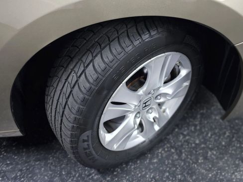Used 2010 Honda Accord LX-P image 24