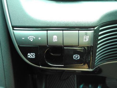 Used 2025 Hyundai Ioniq 5 SE RWD image 36